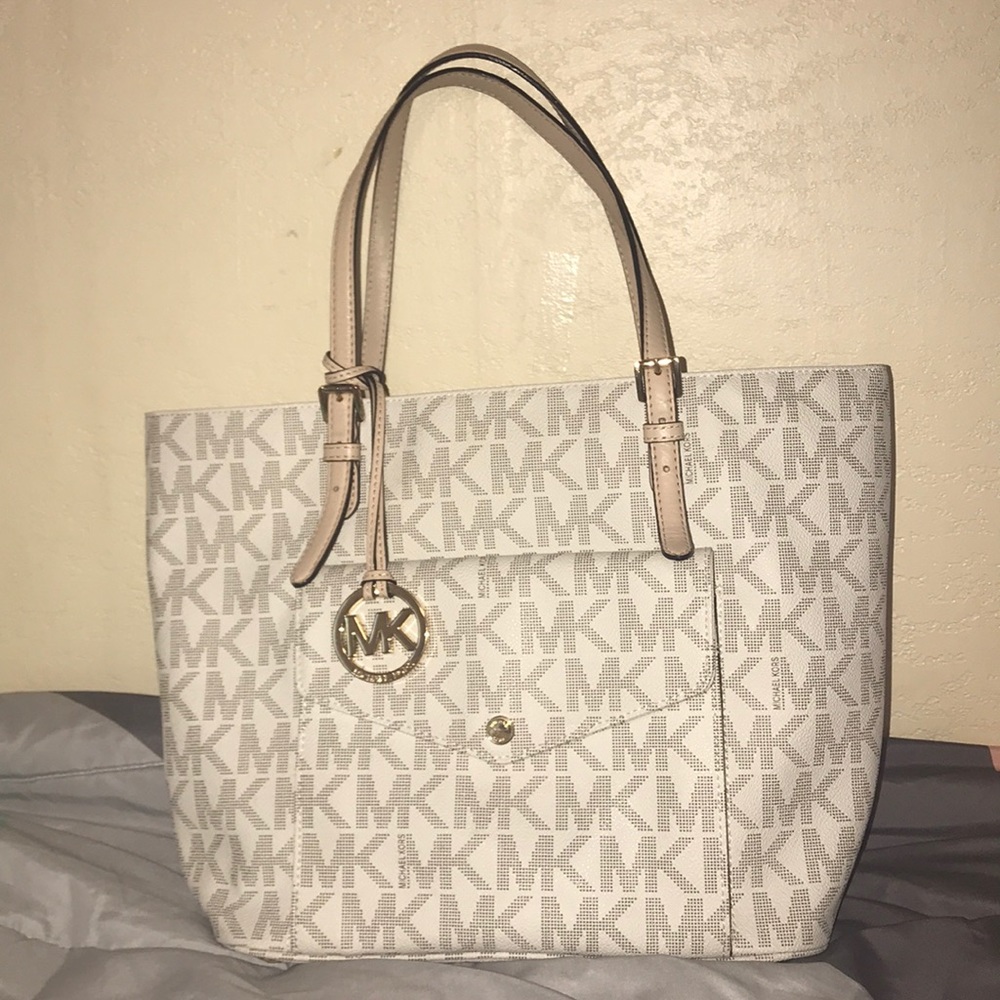 MK Purse